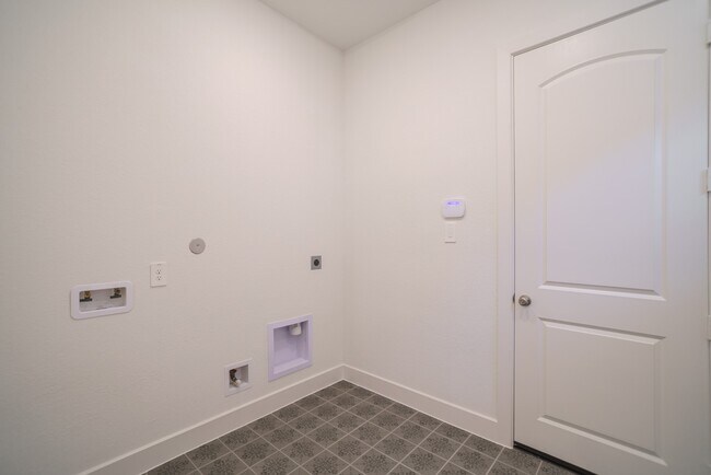 Building Photo - 24606 Keswick Vly Wy