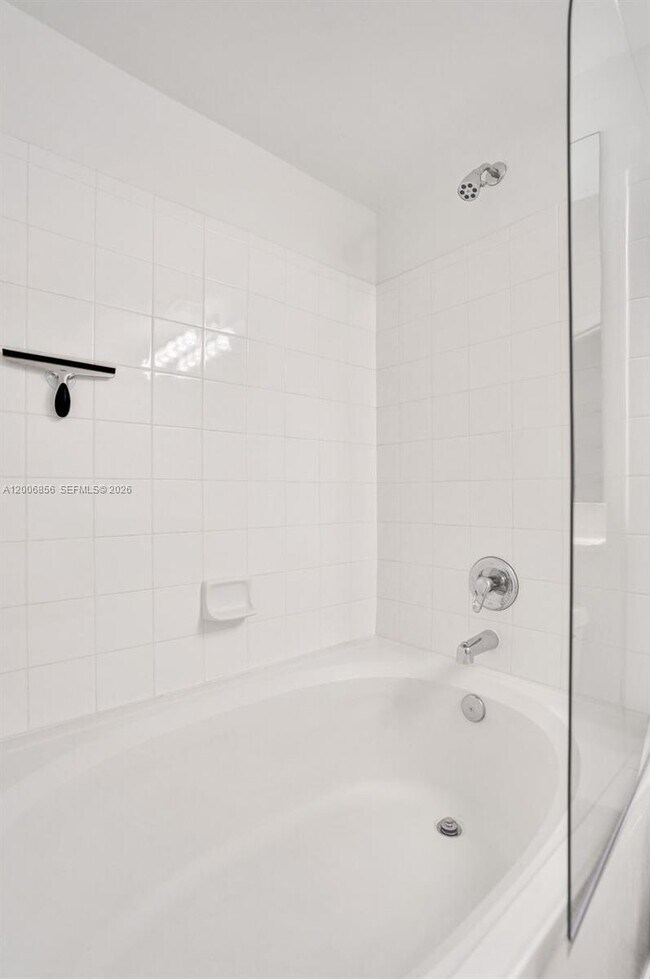 Building Photo - 2220 Tuscany Way