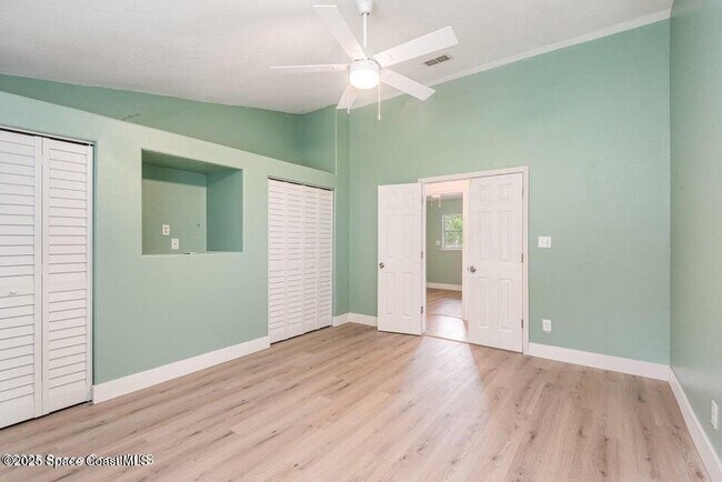 Building Photo - 4085 Cypress Bend