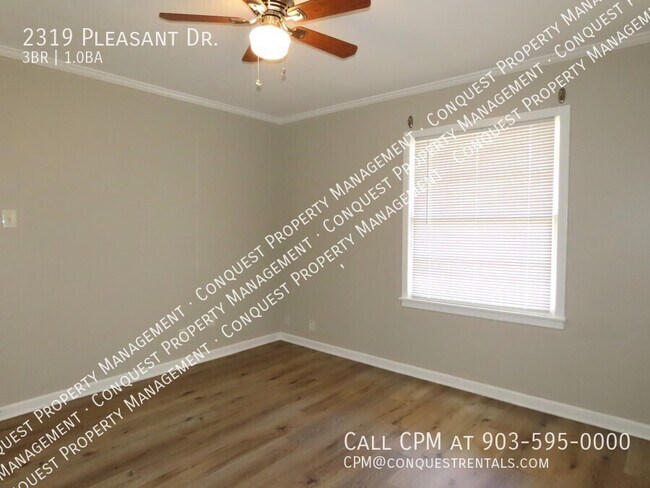 Building Photo - 2319 Pleasant Dr