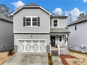 Building Photo - 680 Groover St