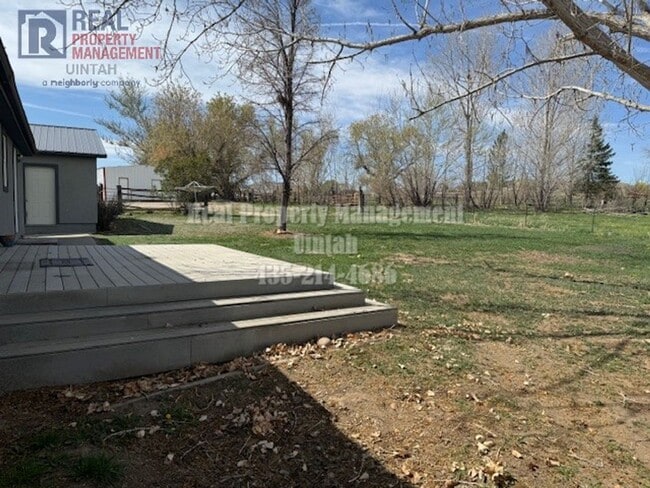 Building Photo - Cute 4 bedroom 2 bath room house