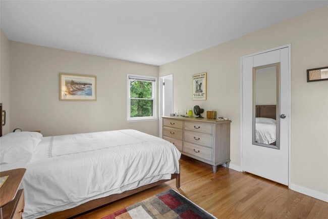 Building Photo - 50 Puritan Dr