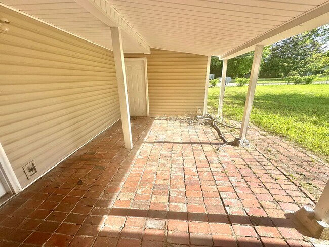 Building Photo - 4303 Coventry Rd