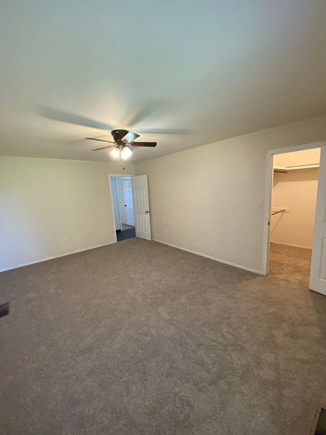 Building Photo - Big and Spacious Four Bedroom Home on the ...