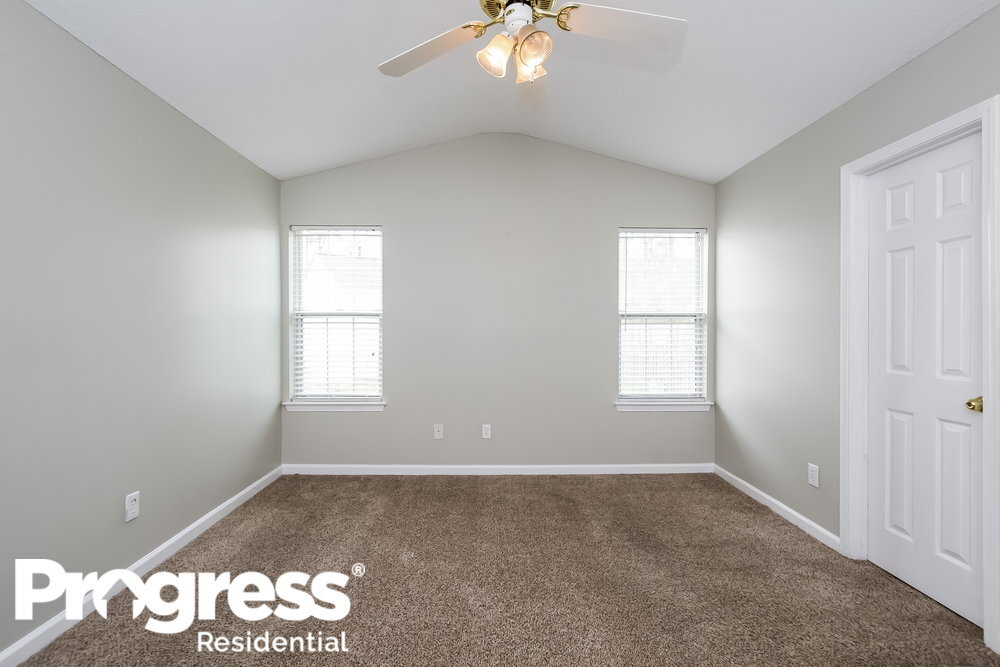 Building Photo - 311 Bainbridge Cir