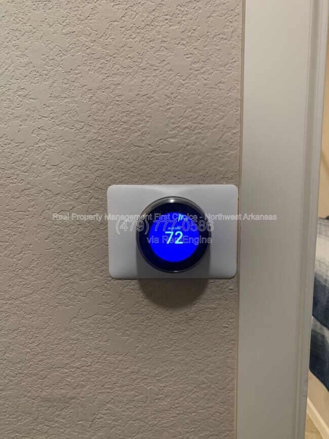 Building Photo - 1630 Abbey Ln