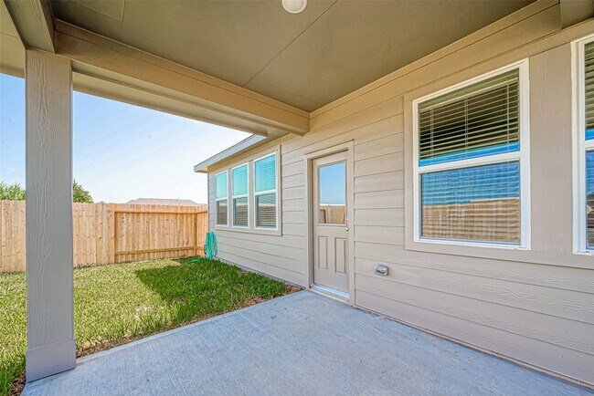 Building Photo - 1091 Lilly Ln