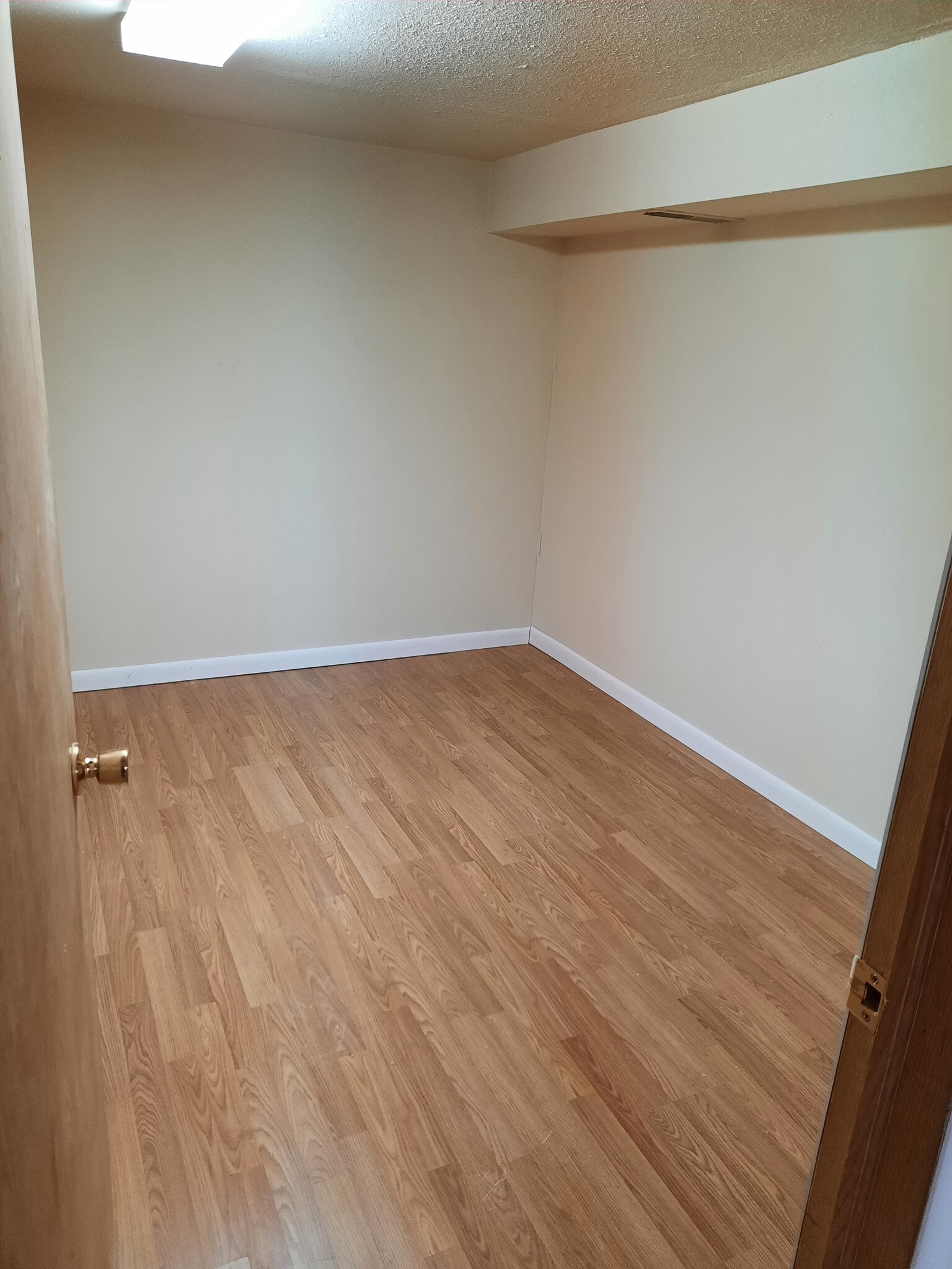 Basement office - 40016 Linden Dr