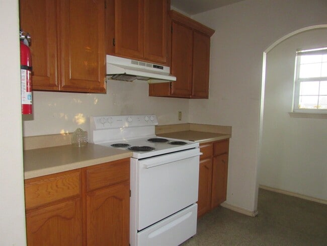 Building Photo - 1804 Juarez Ave