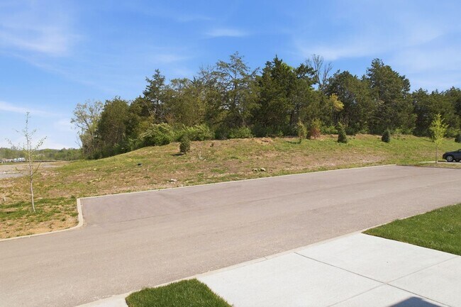 Building Photo - 320 Lynwood Station Blvd