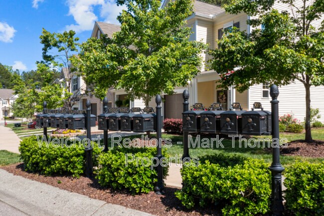Building Photo - 4340 Flintlock Ln