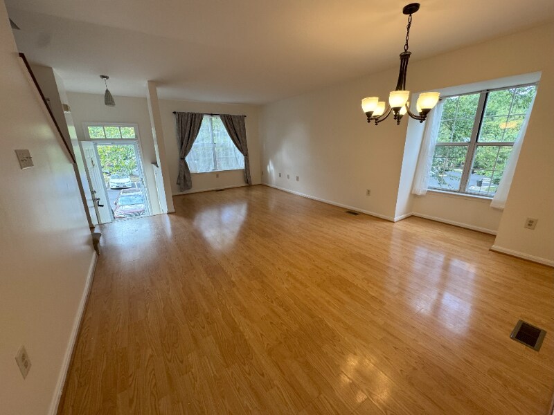 Building Photo - 18214 Paladin Dr