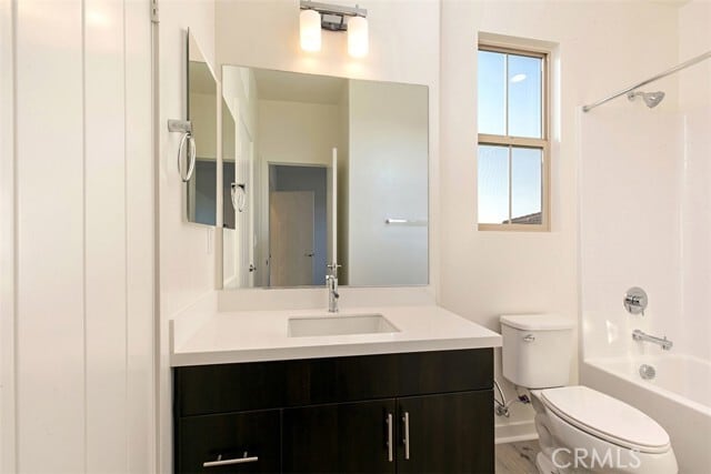 Building Photo - 87 Savannah