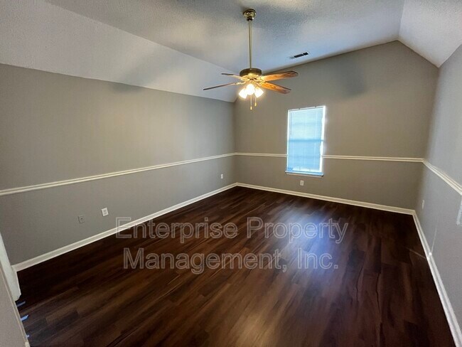 Building Photo - 5620 Dedo Cir