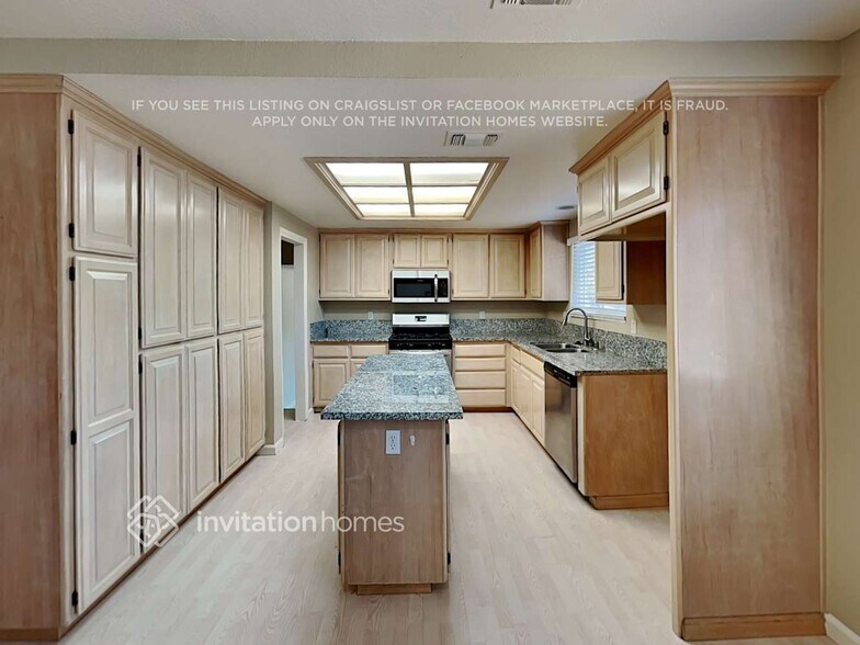 Building Photo - 226 Gentry Cir