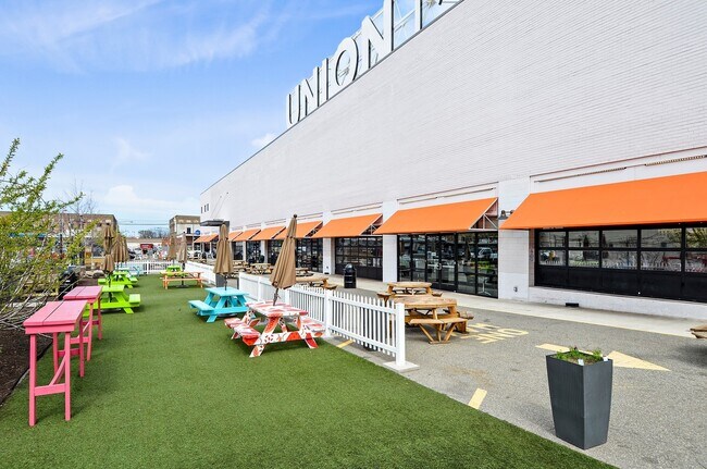 Building Photo - 30 Florida Ave NW