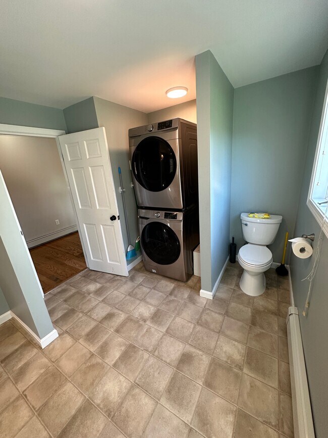 First floor bath and laundry - 480 Newington Rd