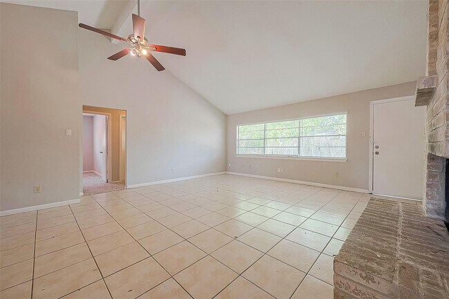 Building Photo - 19510 Westhaven Dr