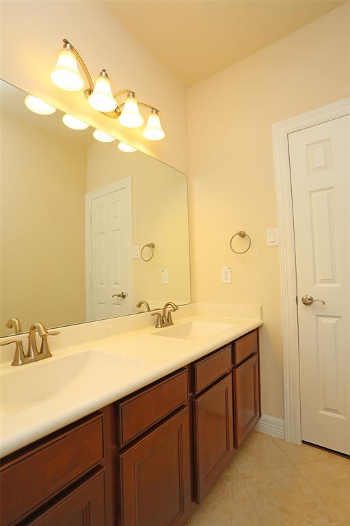 Building Photo - 7818 Atlantic Breeze Ln