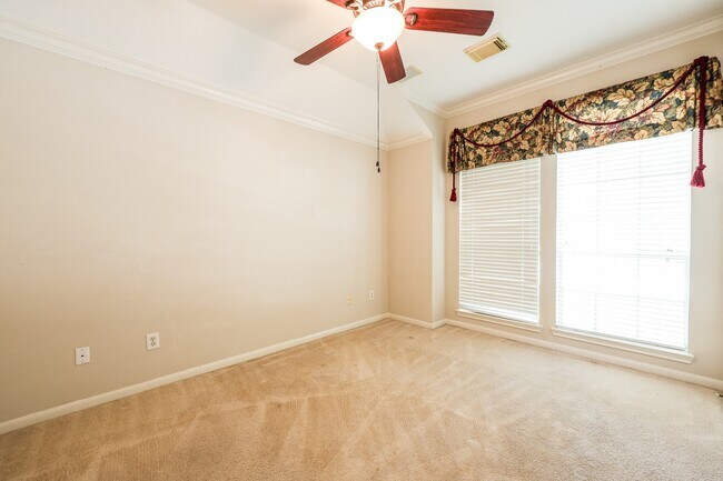 Building Photo - 1723 Teal Brook Ln