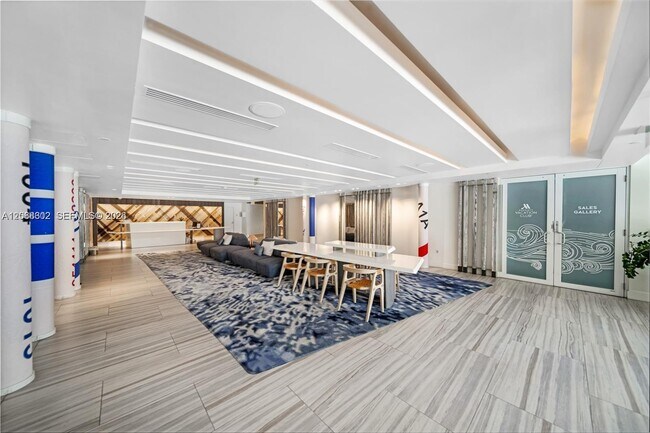 Building Photo - 3101 Bayshore Dr