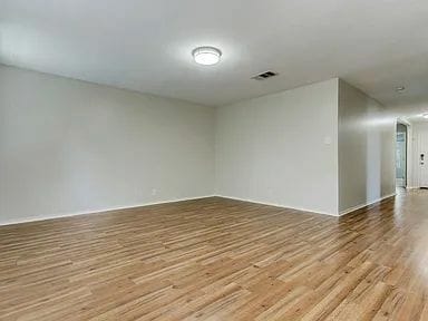 Building Photo - 10903 Cimarron Cove