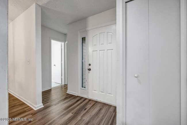 Building Photo - 3105 Coral Reef Dr