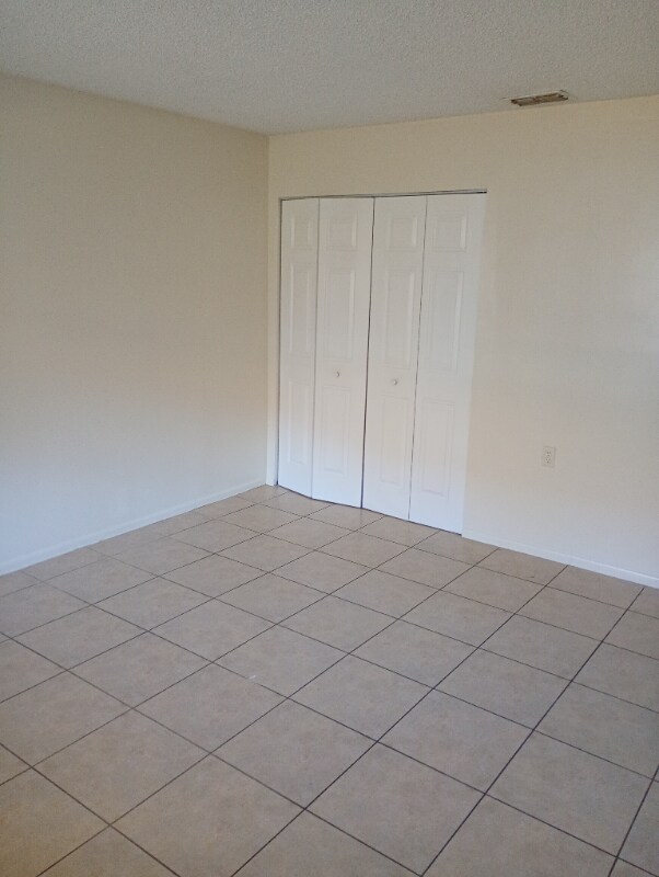 Building Photo - 111 Caribbean St