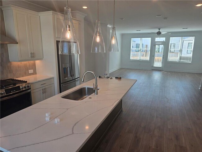 Building Photo - 5426 Howington Ct