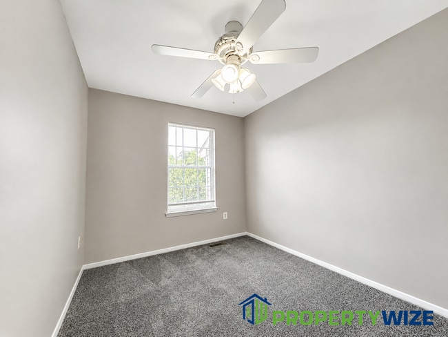 Building Photo - 7646 Oldfield Ln