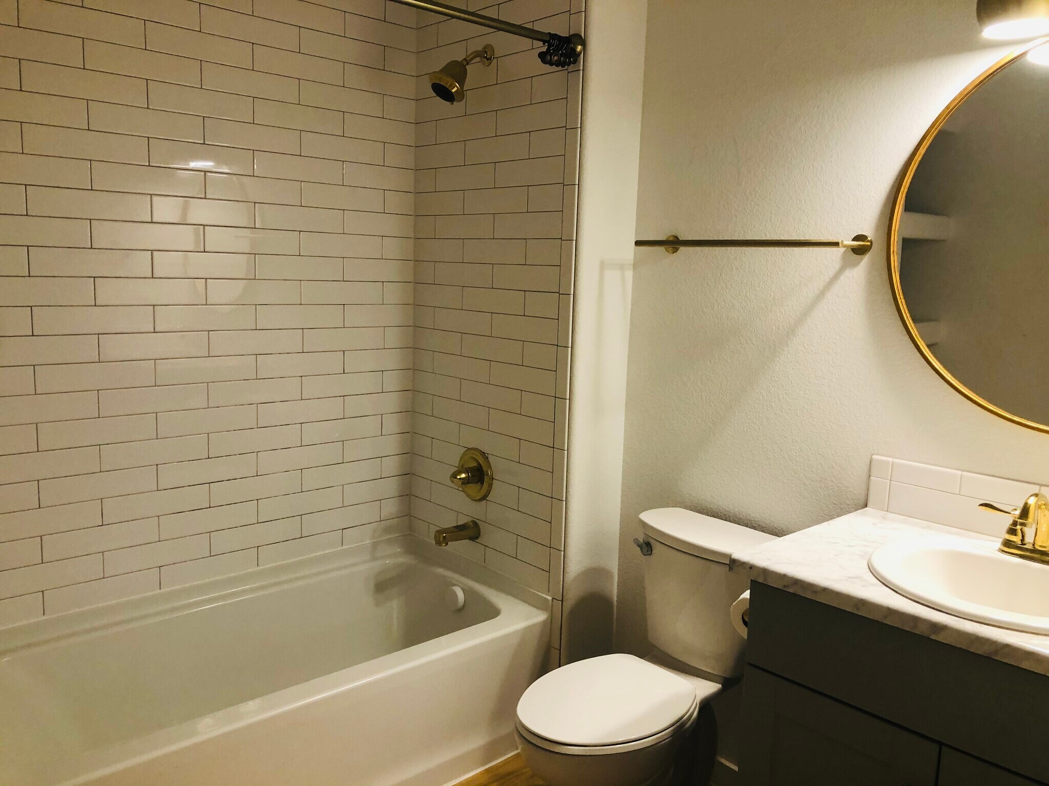1 full bath upgraded. Built in shelves storage - 652 6th St