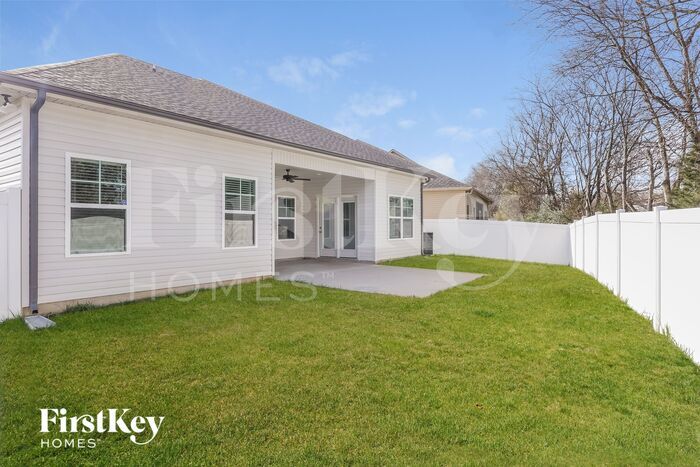 Building Photo - 363 Longhorn Dr