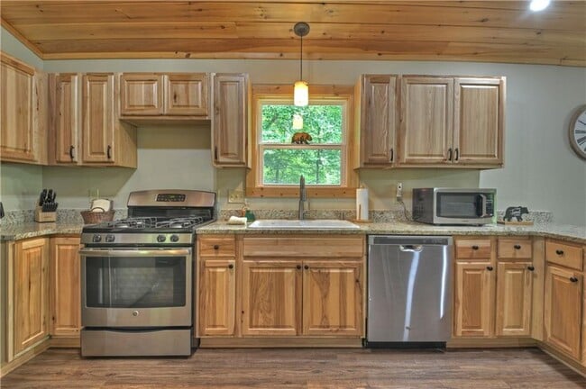 Building Photo - 298 Spindrift Ct