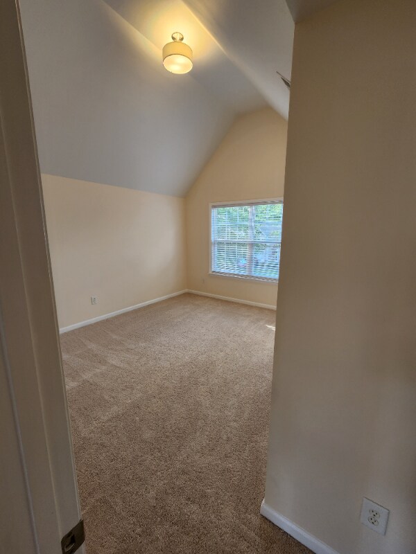 Building Photo - 317 Timber Meadow Lake