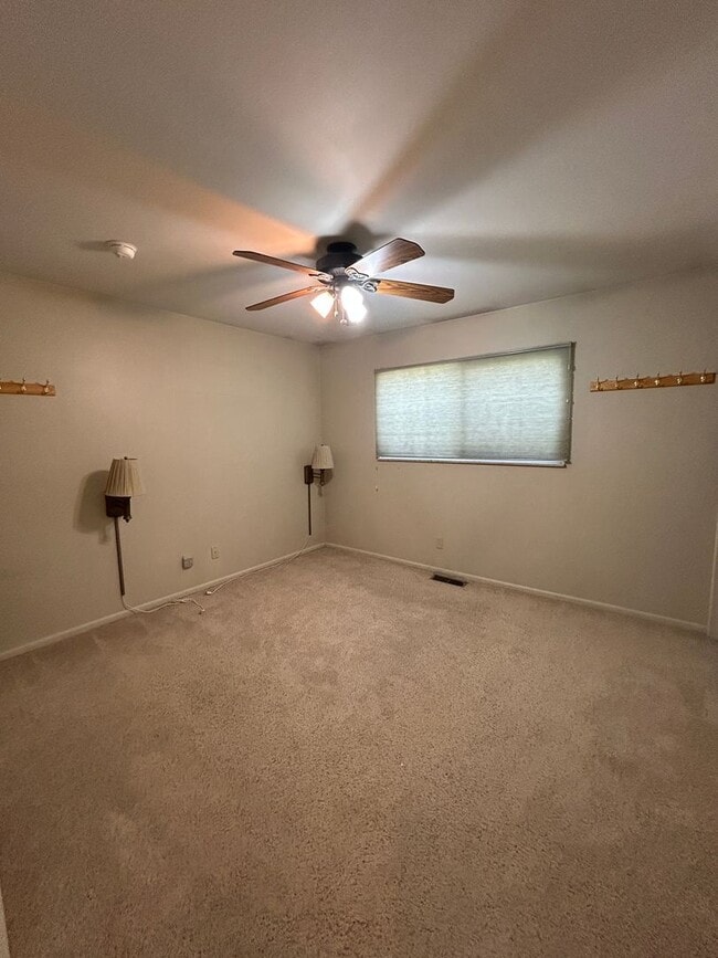 Building Photo - Charming 3 bedroom Home for Rent in Floris...