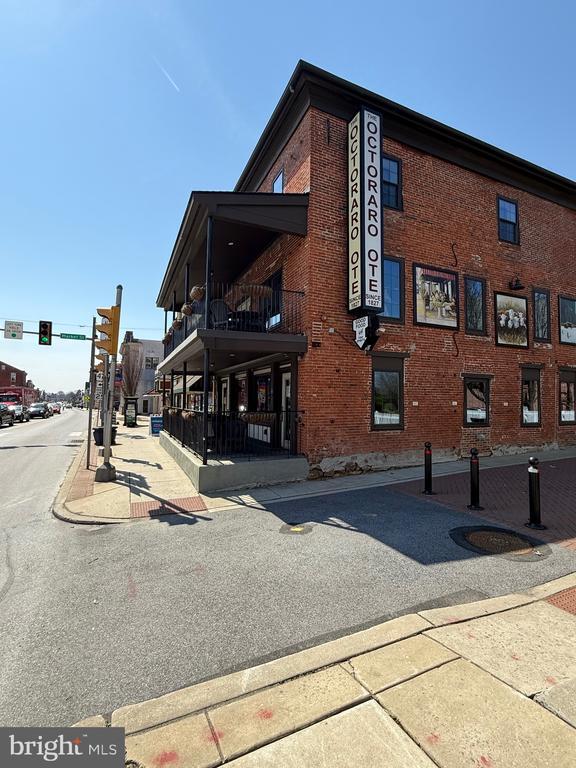 Building Photo - 2 S 3rd St