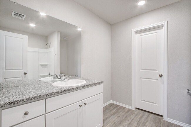 Building Photo - Stylish Corner Lot Home in Waterwheel with...