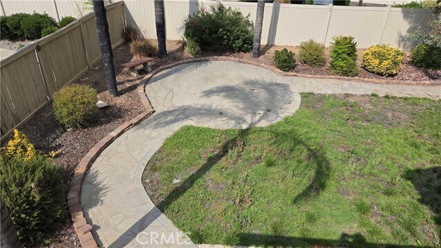 Building Photo - 25568 Blackthorne Dr