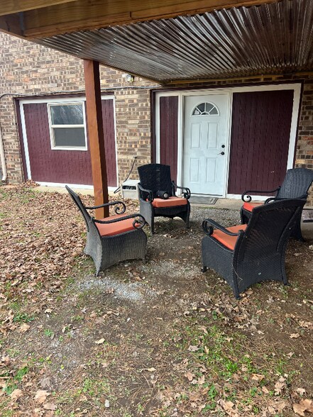 Primary Photo - 4837 Cascade Dr