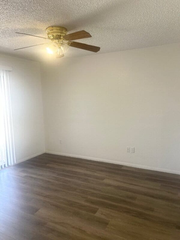 Building Photo - 14214 N Ashbrook Dr