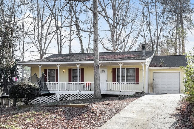Building Photo - 2915 Winchester Dr