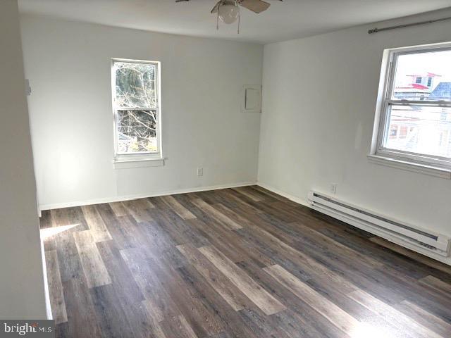 Building Photo - 502 S Main St