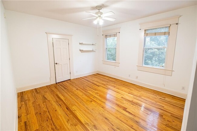 Building Photo - 259 14th St NE