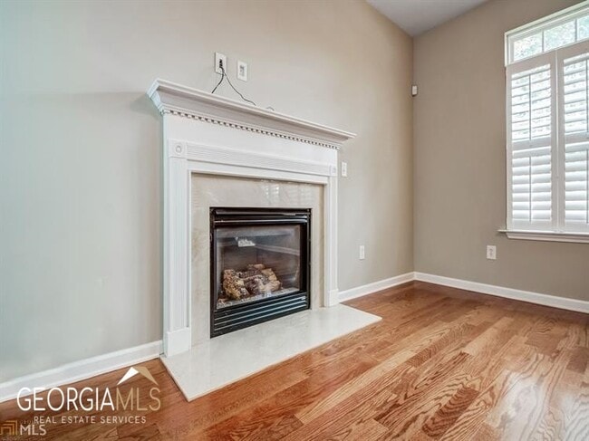 Building Photo - 54 Medallion Park