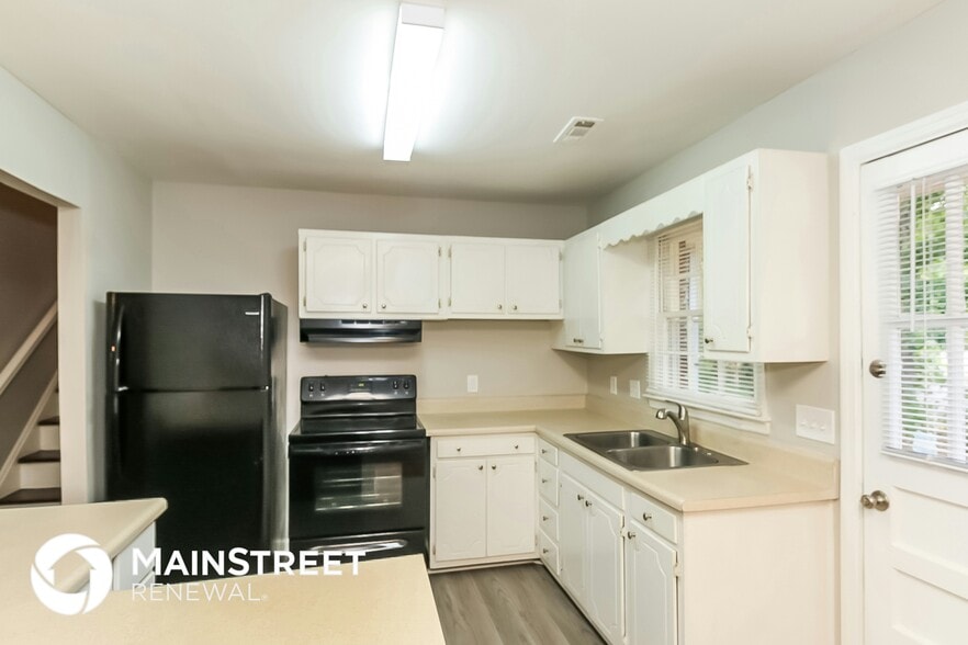 Building Photo - 1546 Plover Rd