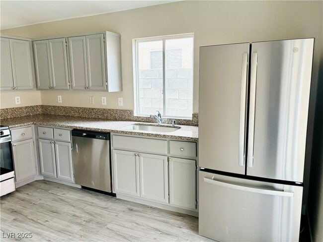 Building Photo - 3713 Cactus Wheel Ct