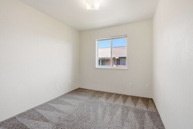 Building Photo - 3442abcd