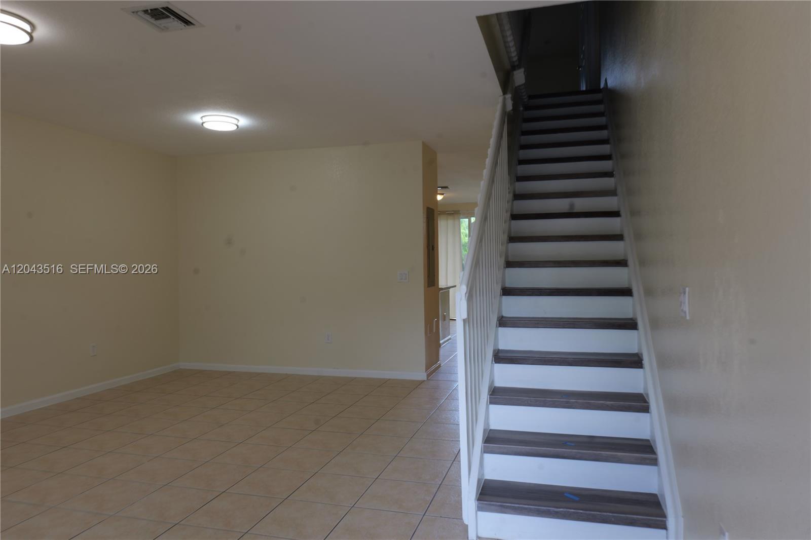Building Photo - 8220 SW 25th Ct