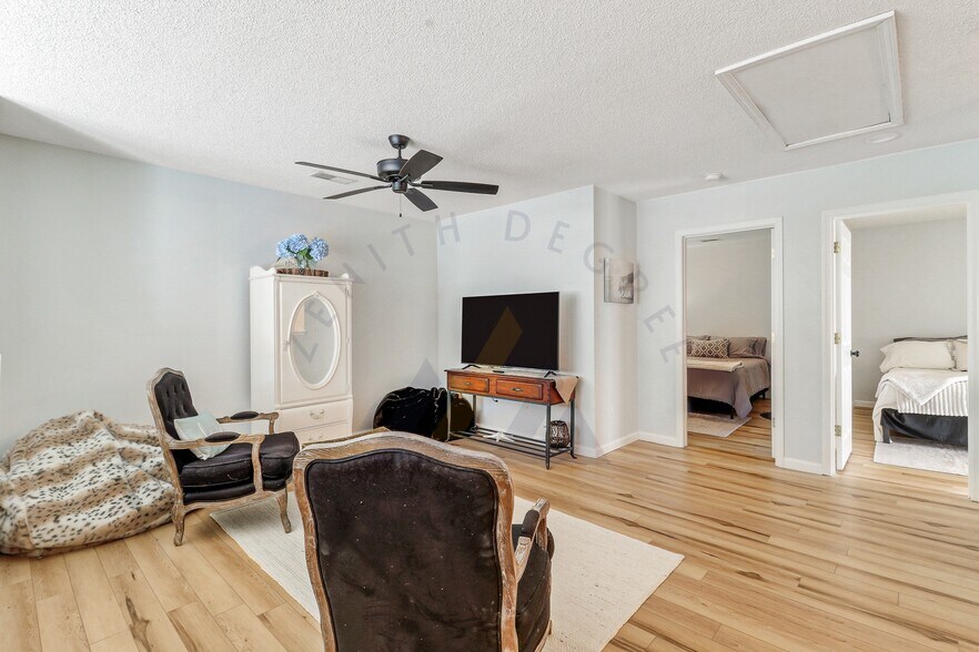 Building Photo - 420 Gardners Cir